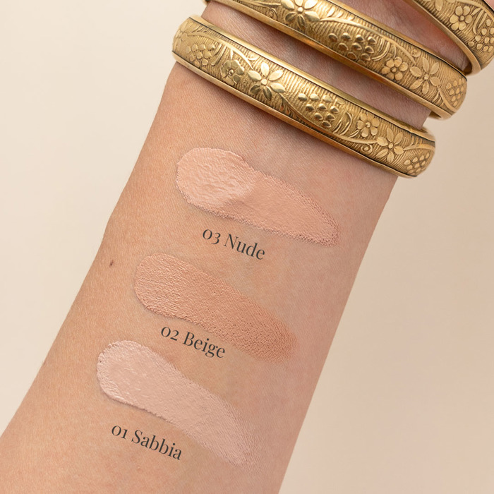 Lepo Biosense Compact CC Foundation N.01 Sabbia Sumpags Enudatiki Antioxeidotiki Kaluptiki Poudra me ualouroniko Oxu kai Ladi Berikokou  10ml